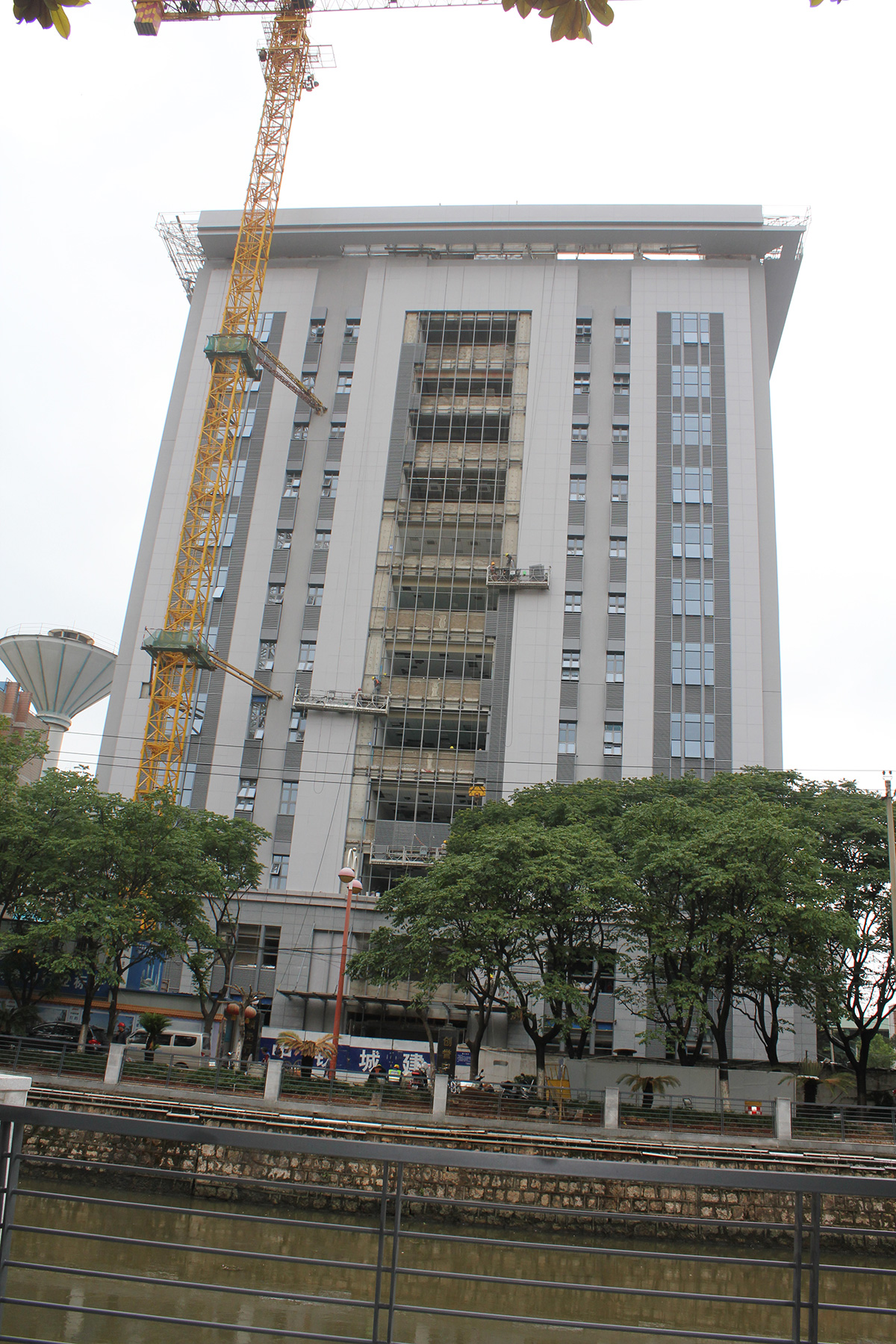 昆明南站調度中心加固工程